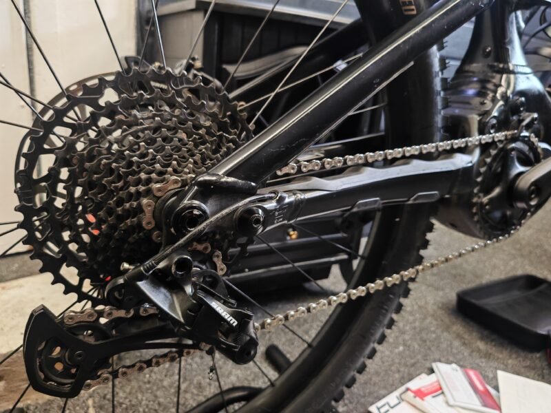 Free Delivery / 2025 Specialized Turbo Levo Gen3 Size S5 / XL