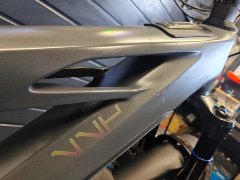 Free Delivery / 2025 Cube Stereo Hybrid One77 ( 177 ) HPC Race 800 Carbon Fibre Size Large
