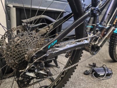 Free Delivery / 2022 Specialized Turbo Levo