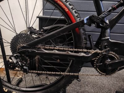 Free Delivery / 2022 Specialized Turbo Levo Size Medium