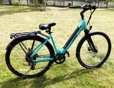 Ampere Deluxe Electric City Bike 26" wheels 16" frame- Good Condition