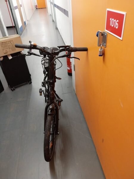 Wisper 806 folding electric bicycle