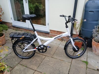 Halfords Assist Hybrid E-bike