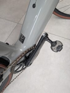 Canyon Roadlite:On CF 9 ebike