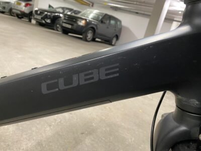 Cube Fold Hybrid 545 2026 (Coal)